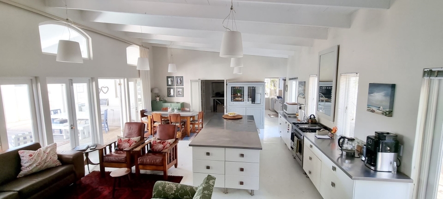 5 Bedroom Property for Sale in Bredasdorp Western Cape